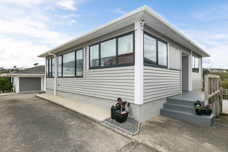 1/15 Hindmarsh Street, Johnsonville, Wellington - Carousel 2