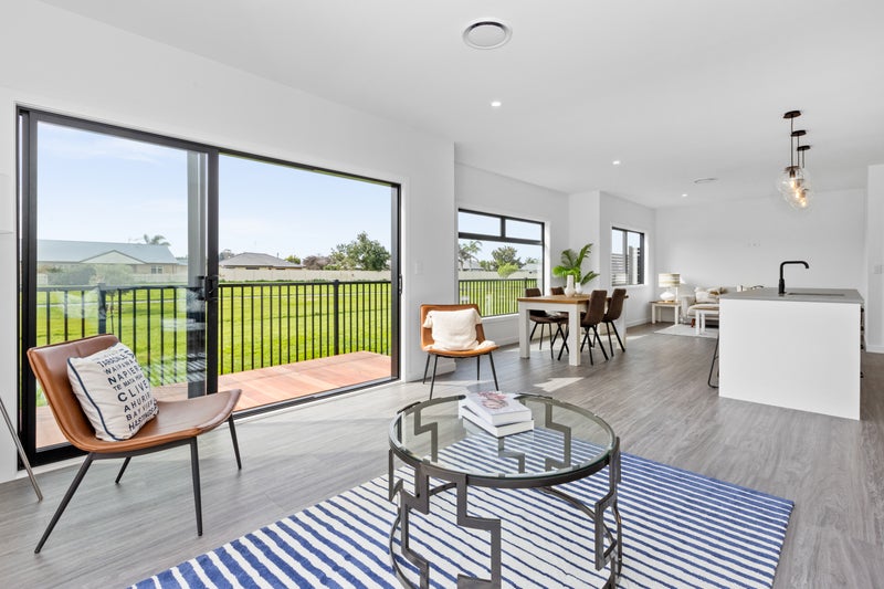 27 West Place, Greenmeadows, Napier - Carousel 1