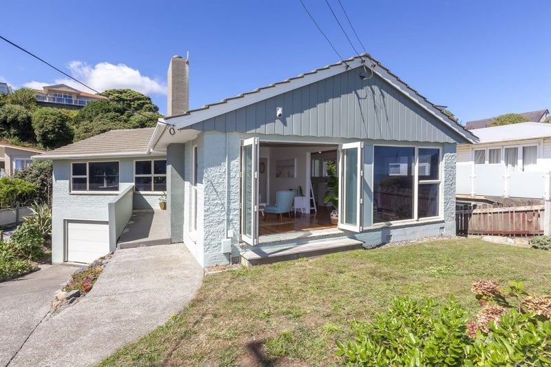 9B The Esplanade, Raumati South, Paraparaumu - Carousel 2