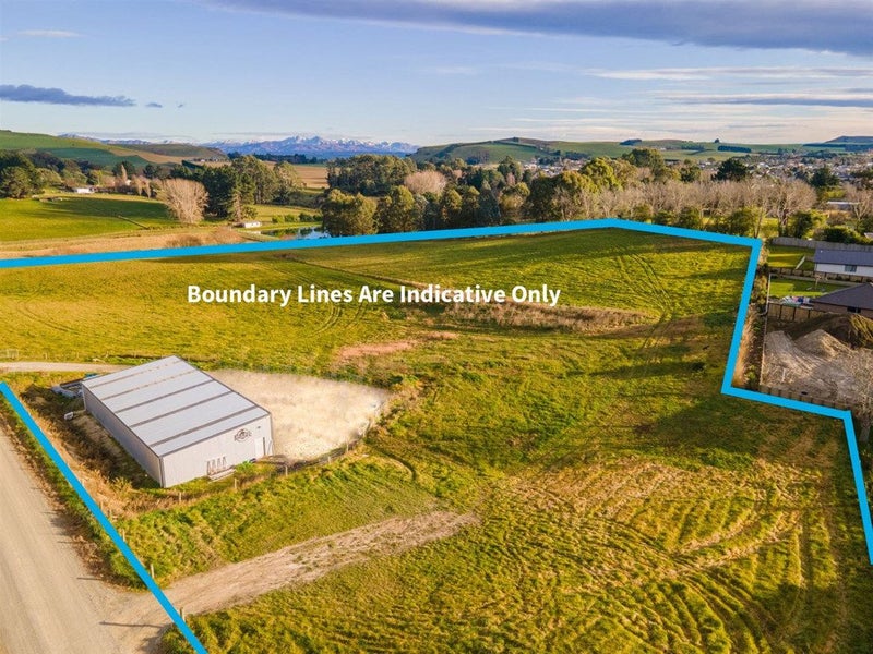 0 District Rd - Carousel 6