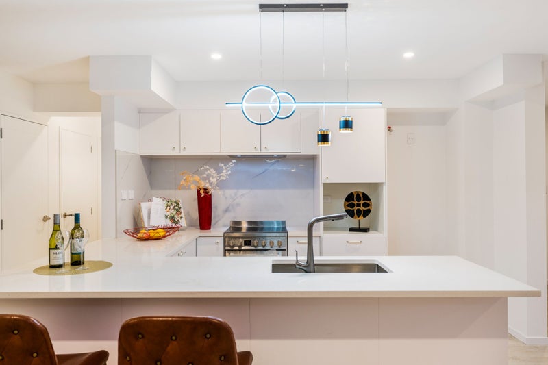 2 Northgrove Avenue, Hillcrest, Auckland - Carousel 2