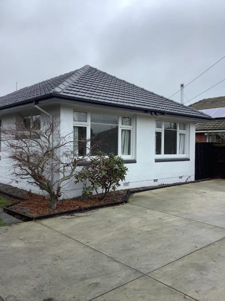 18 Avonhead Road, Avonhead, Christchurch - Carousel 2