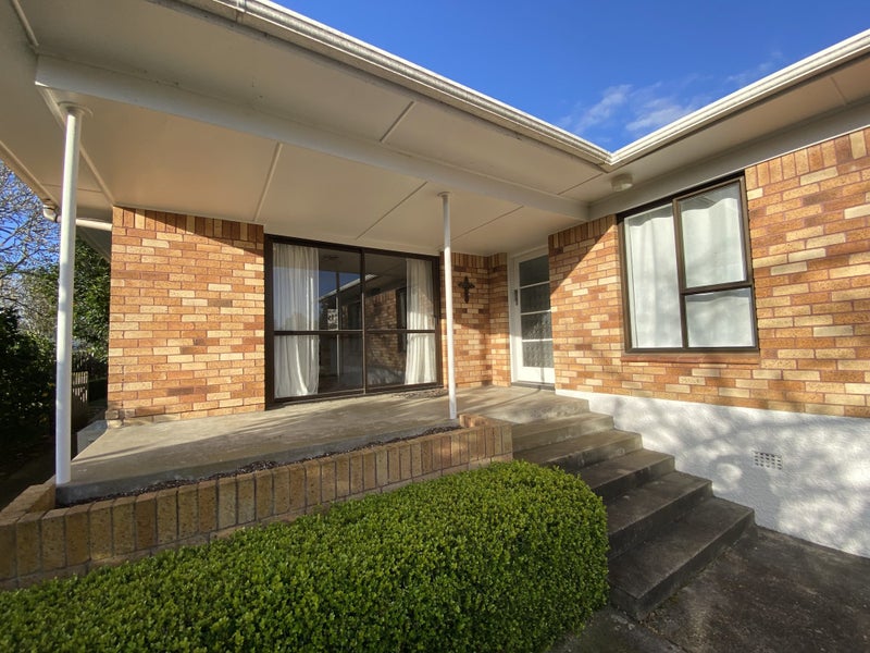 43 Flynn Road, Hillcrest, Hamilton - Carousel 2