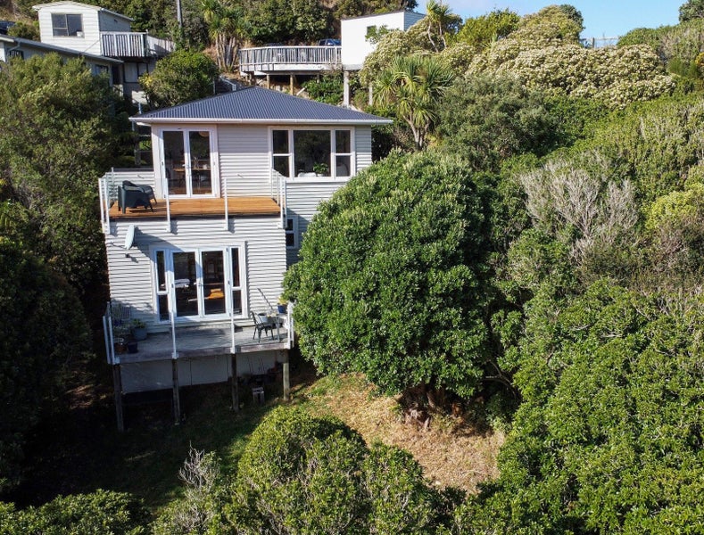 12 Coleridge Street, Brooklyn, Wellington - Carousel 1