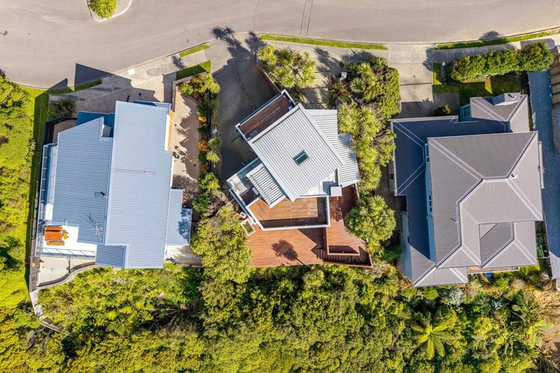 71 Tamworth Crescent, Newlands, Wellington - Carousel 10