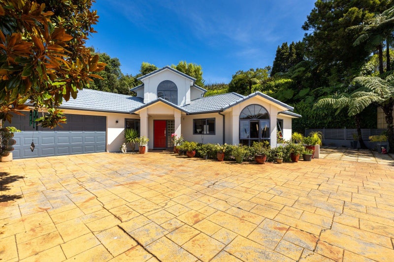3 Park View, Ferndale, New Plymouth - Carousel 1