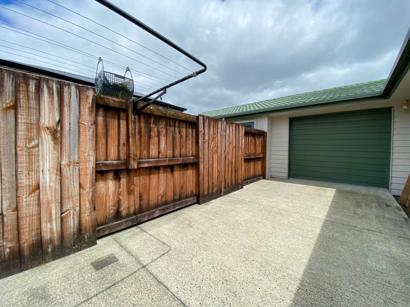 79 Chadwick Road, Greerton, Tauranga - Carousel 11