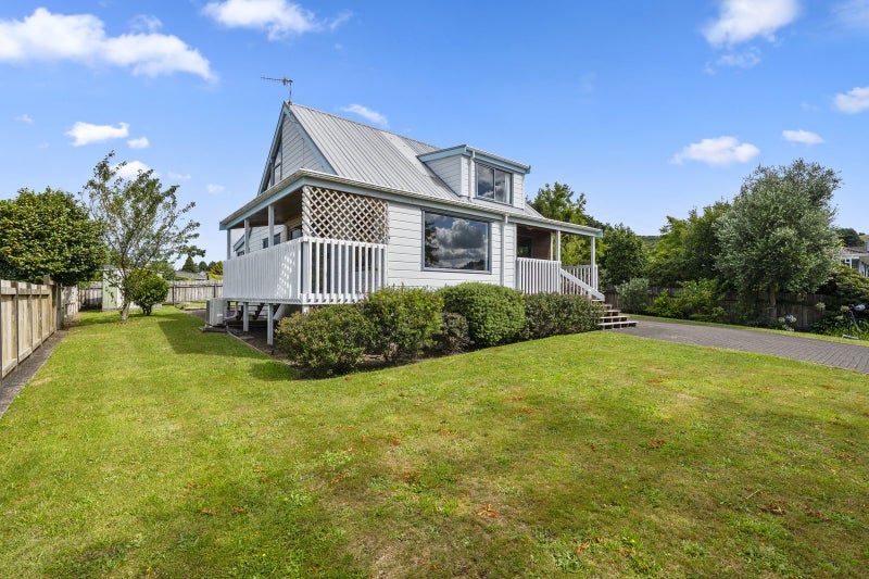 17 Hodgkins Street, Pukehangi, Rotorua - Carousel 1