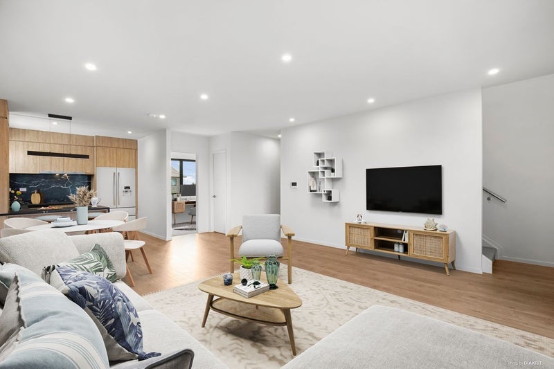 2/258 Lake Road, Hauraki, Auckland - Carousel 1