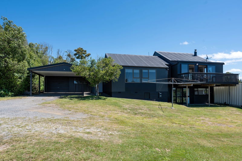 5 Rangikatea Road, Turangi - Carousel 2