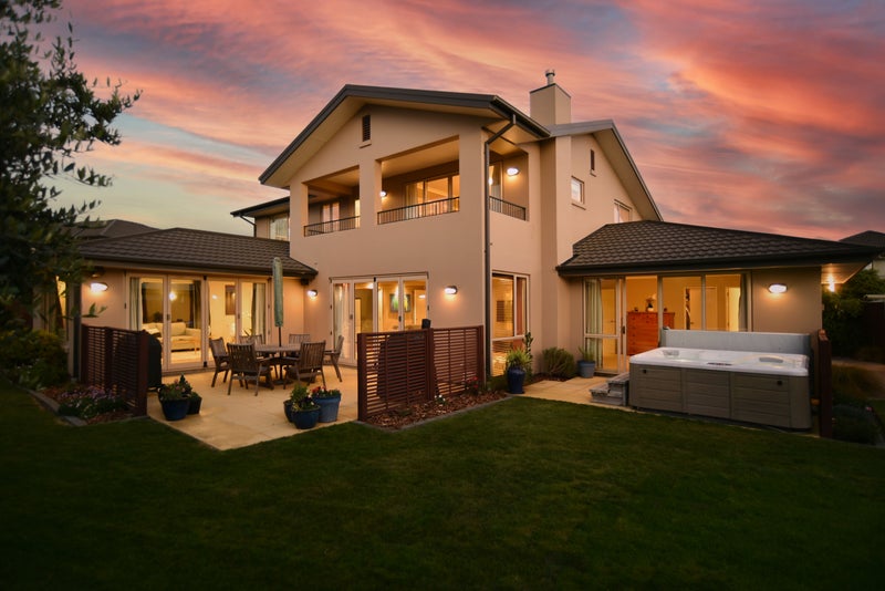 10 Caroline Way, Northwood, Christchurch - Carousel 1