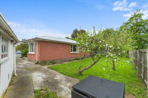 2 Aileen Place, Upper Riccarton, Christchurch - Carousel 10