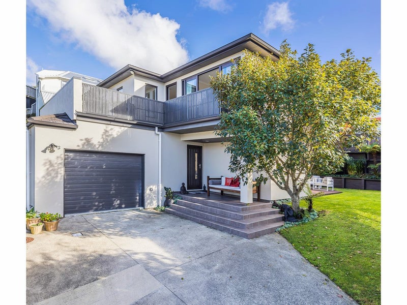 12 Whitu Street, Khandallah, Wellington - Carousel 1
