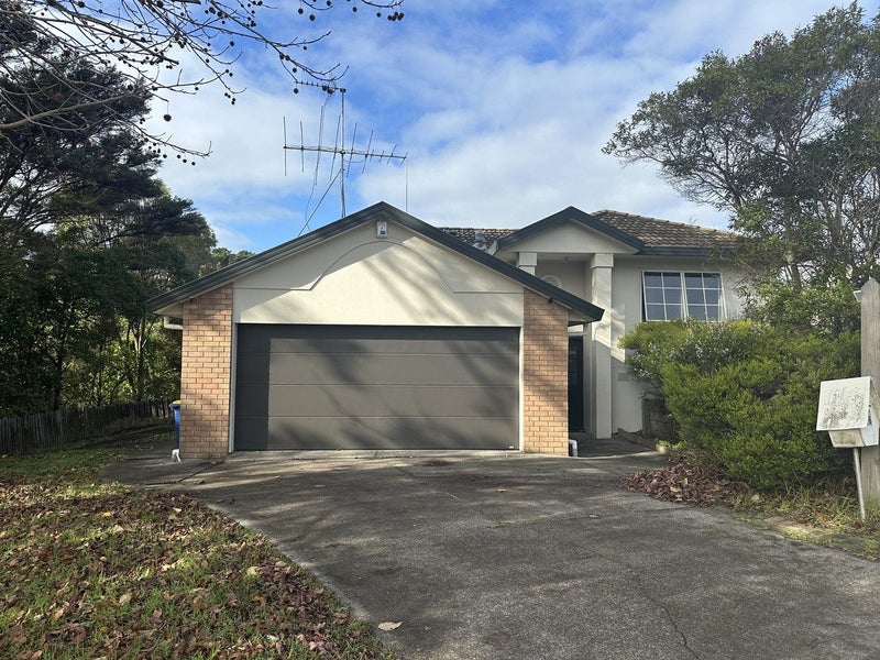 76 Barbados Drive, Unsworth Heights, Auckland - Carousel 1