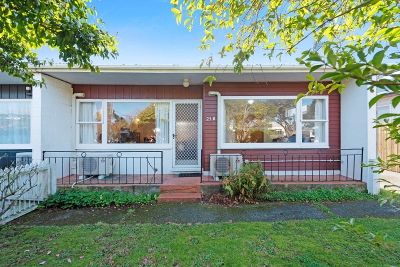 23B Rotherham Terrace, Miramar, Wellington - Carousel 1