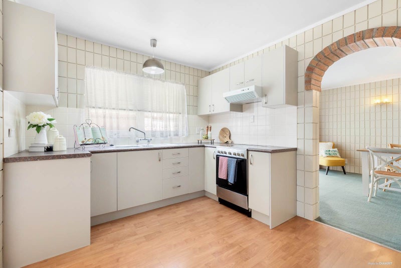 1 Winslow Heights, Pahurehure, Papakura - Carousel 4