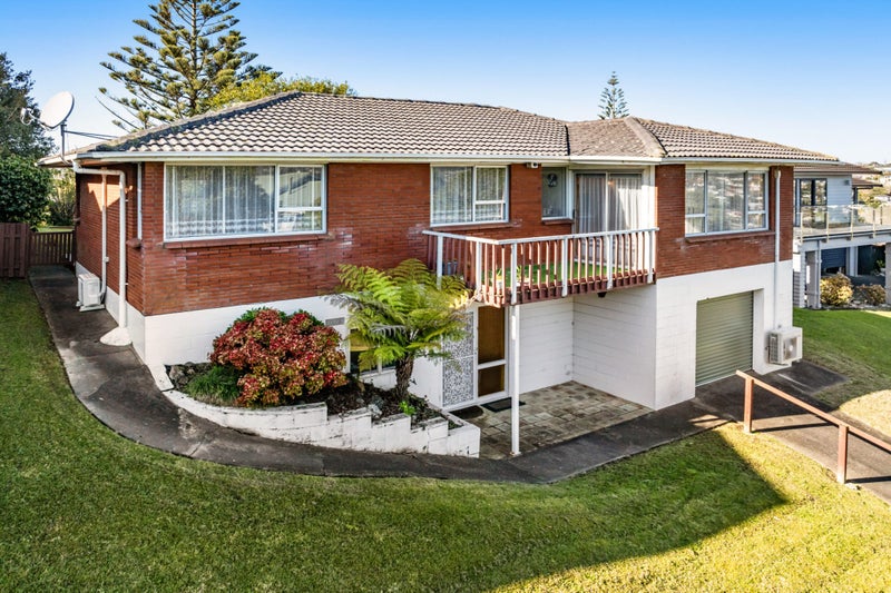 38 Trevola Street, New Windsor, Auckland - Carousel 2