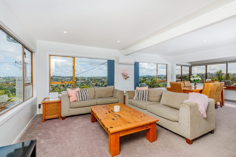 2/29 Carlisle Road, Torbay, Auckland - Carousel 2