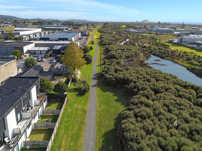 22 Ashley Place, Papamoa Beach, Papamoa - Carousel 15