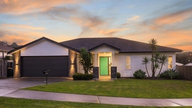 7 Leadline Place, Whitby, Porirua - Carousel 1