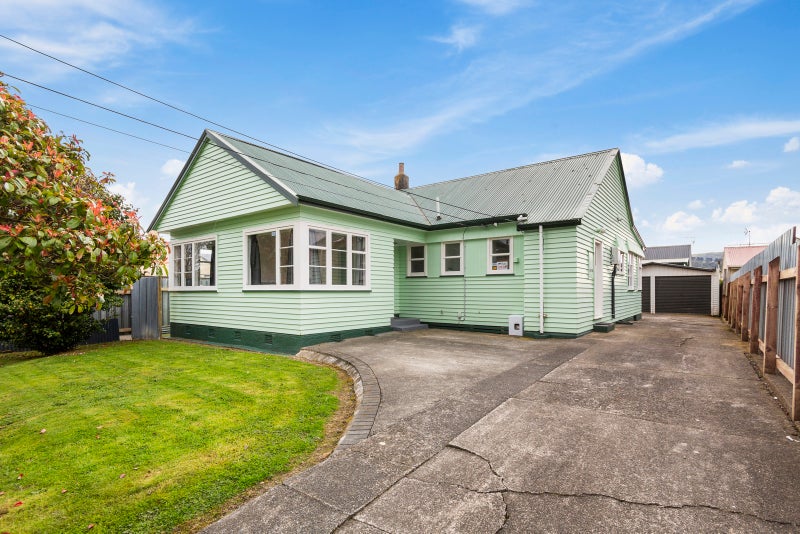 27 Bush Street, Naenae, Lower Hutt - Carousel 2