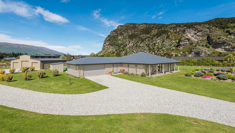 1 Ewing Place, Albert Town, Wanaka - Carousel 20