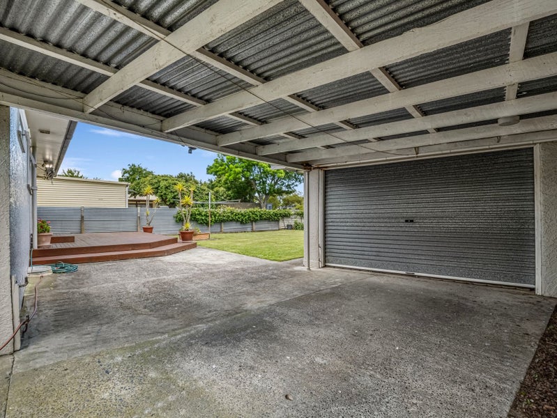 22 Snowdon Avenue, Terrace End, Palmerston North - Carousel 24