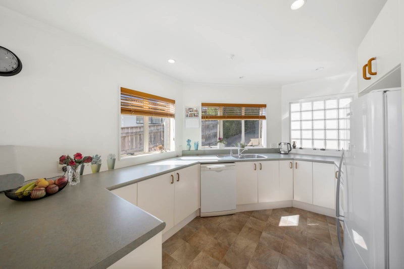 3/34 West Tamaki Road, St Heliers, Auckland - Carousel 2