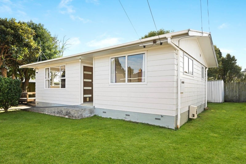 19A Brocas Avenue, Hillcrest, Hamilton - Carousel 2