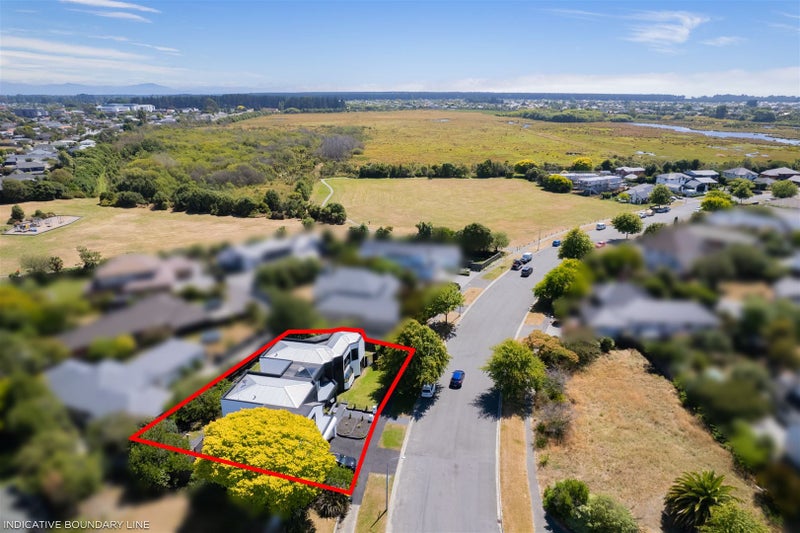 11 Travis Country Drive, Burwood, Christchurch - Carousel 27