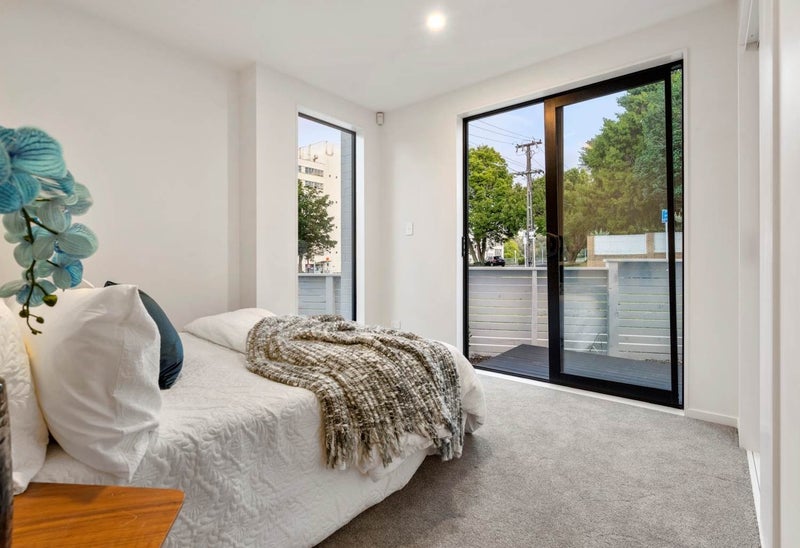 27 Claude Road, Hillpark, Auckland - Carousel 11