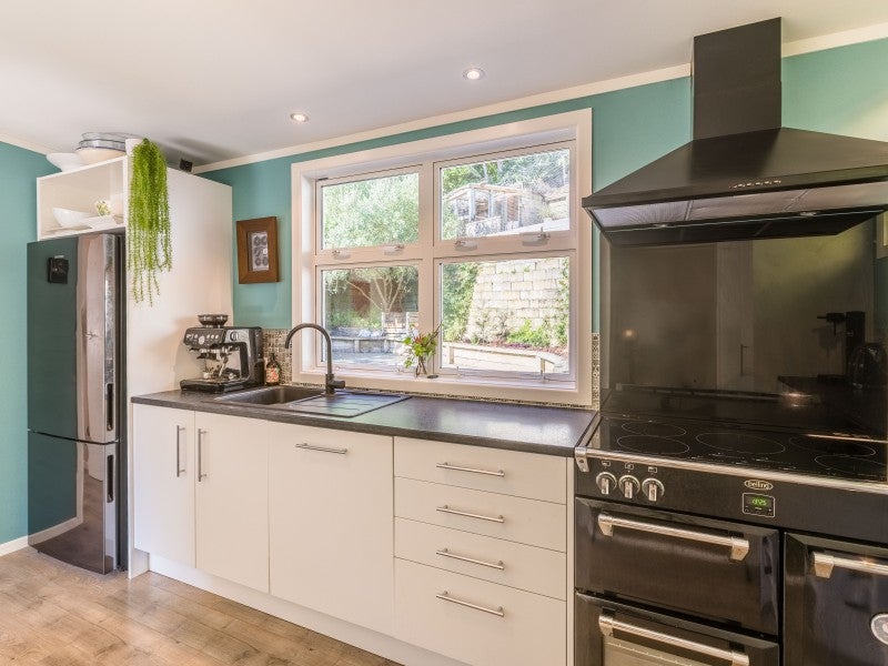 56 Cluny Road, Plimmerton, Porirua - Carousel 1