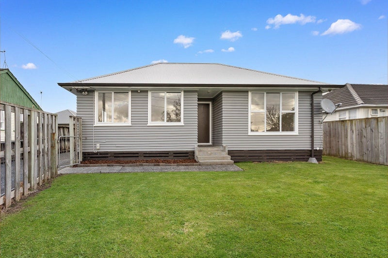 18 Byron Road, Enderley, Hamilton - Carousel 1