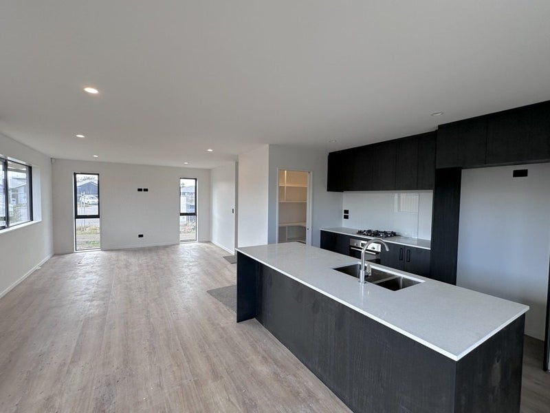 17 Poipoi Place, Aranui, Christchurch - Carousel 2