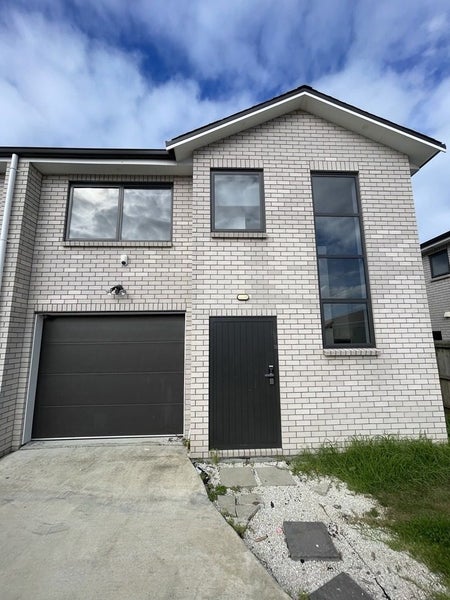 55C Rosehill Drive, Rosehill, Papakura - Carousel 1