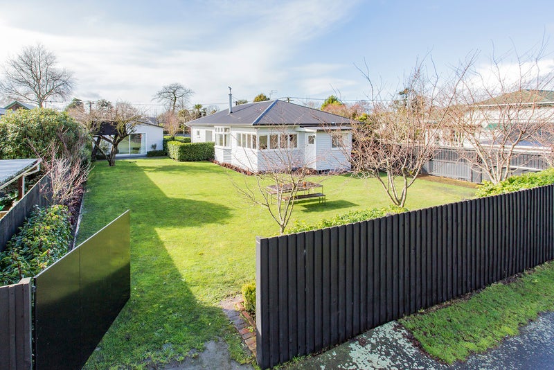 9 St James Avenue, Papanui, Christchurch - Carousel 2