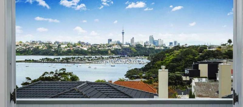11 Rewiti Street, Orakei, Auckland - Carousel 1