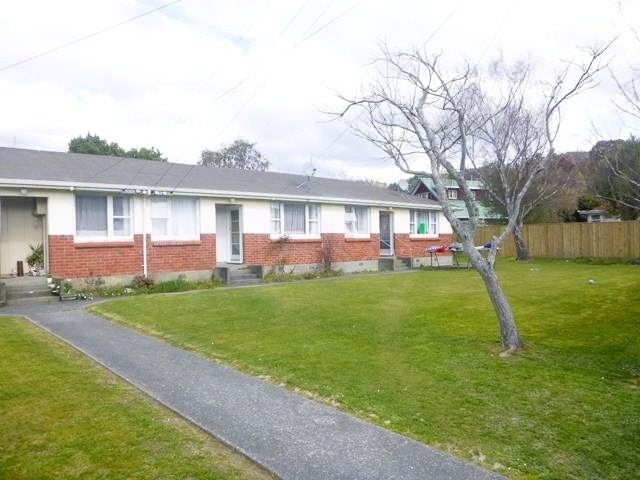 4/5 Dunns Street, Silverstream, Upper Hutt - Carousel 1