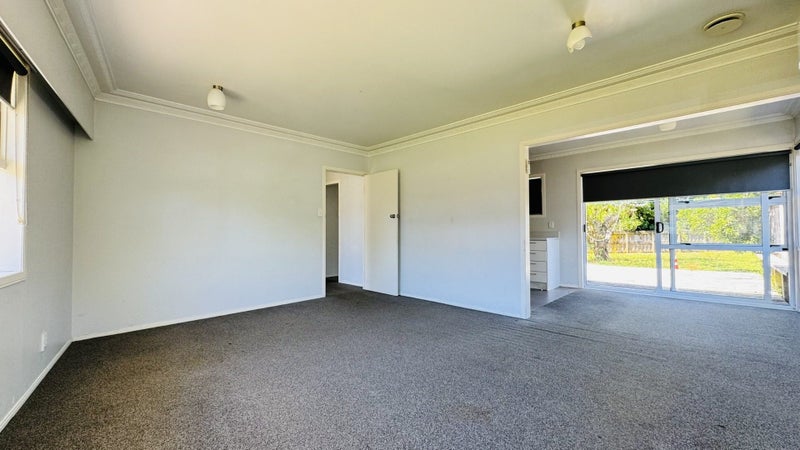 90 Kimpton Road, Papatoetoe, Auckland - Carousel 2