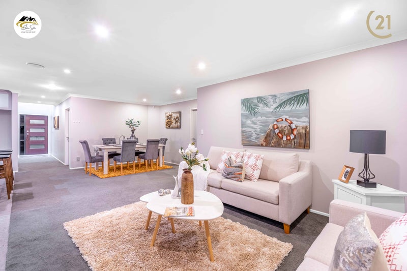 30 Arranmore Drive, Flat Bush, Auckland - Carousel 2