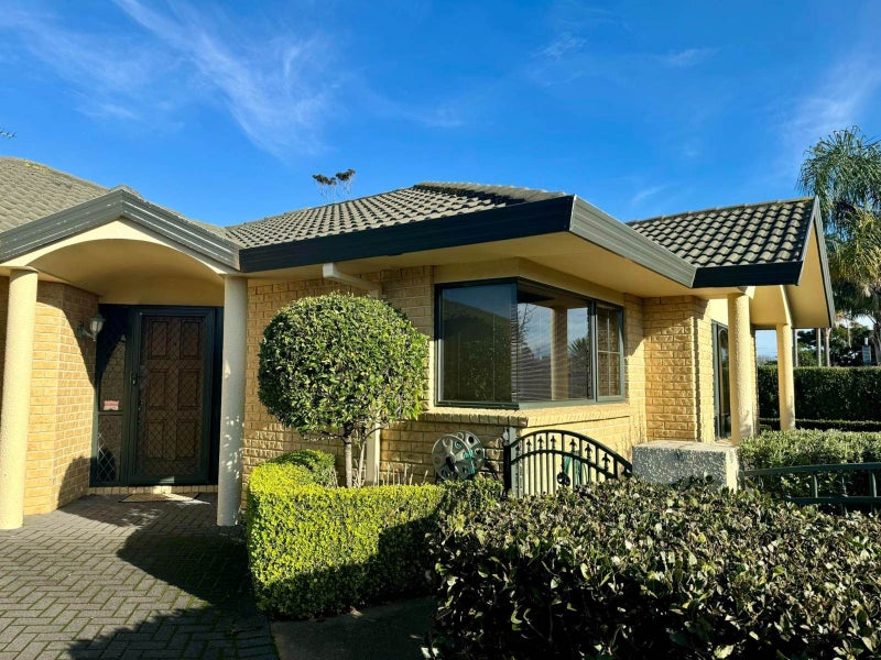 5 Catalina Key, Papamoa Beach, Papamoa - Carousel 2
