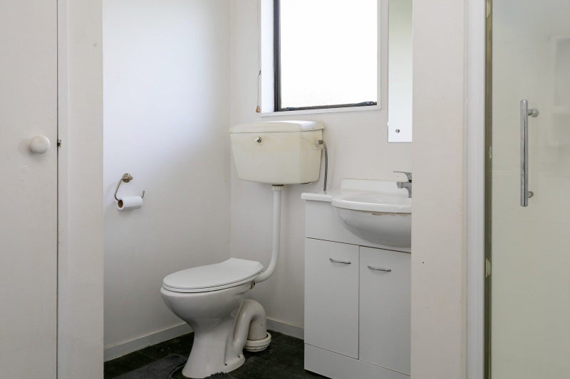 1/217 Rifle Range Road, Tauhara, Taupō - Carousel 18