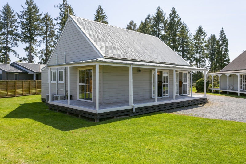 33/30 Sorrento Drive, Rangatira Park, Taupō - Carousel 1