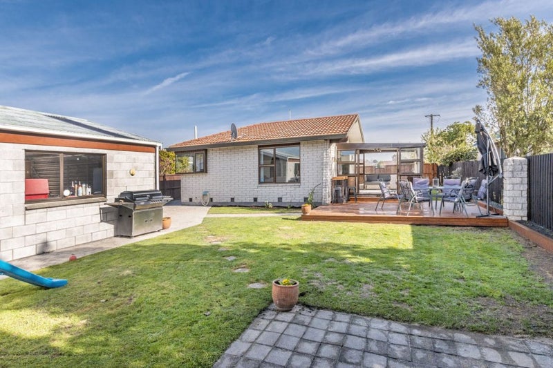 11 Nyoli Street, Northcote, Christchurch - Carousel 2