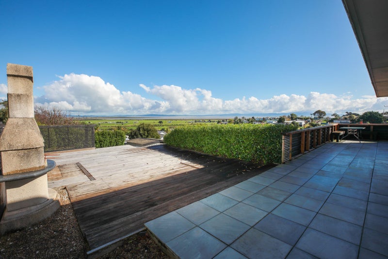 303 Marshall Crescent, Thames, Thames - Carousel 1