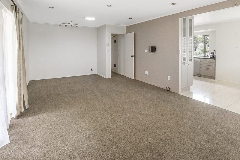 4 Cantua Close, Totara Heights, Auckland - Carousel 2