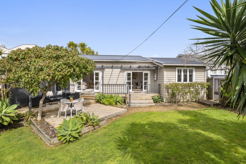 80 Rawhiti Road, One Tree Hill, Auckland - Carousel 1