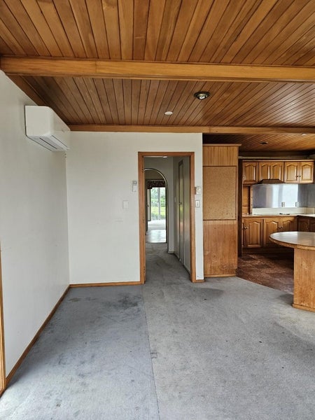 139 Simpson Road, Henderson Valley, Auckland - Carousel 8