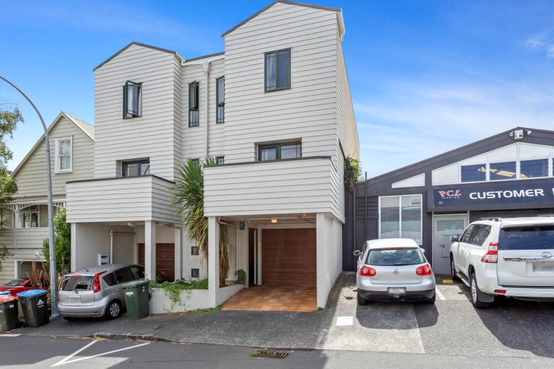 1/26 Karaka Street, Newton, Auckland - Carousel 1