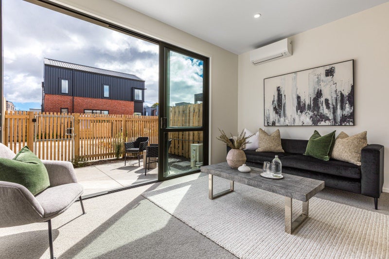 70 Tahuhu Road, Mount Wellington, Auckland - Carousel 2